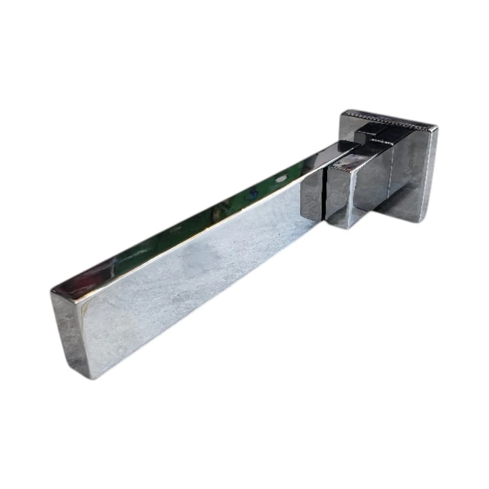 خلاط مغسلة جداري مربع من هيلماند - فوهة شلال - كروم لامع